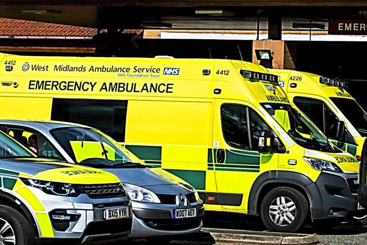 Shropshire Hospital Patient In Four And A Half Hour Aande Ambulance Wait Shropshire Star 4030