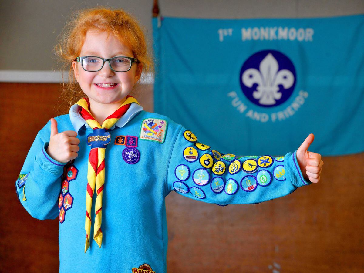 A 10-year-old from Stockport has become one of the first Girl Scouts ever  to get every single Beaver and Cub badge - Manchester Evening News