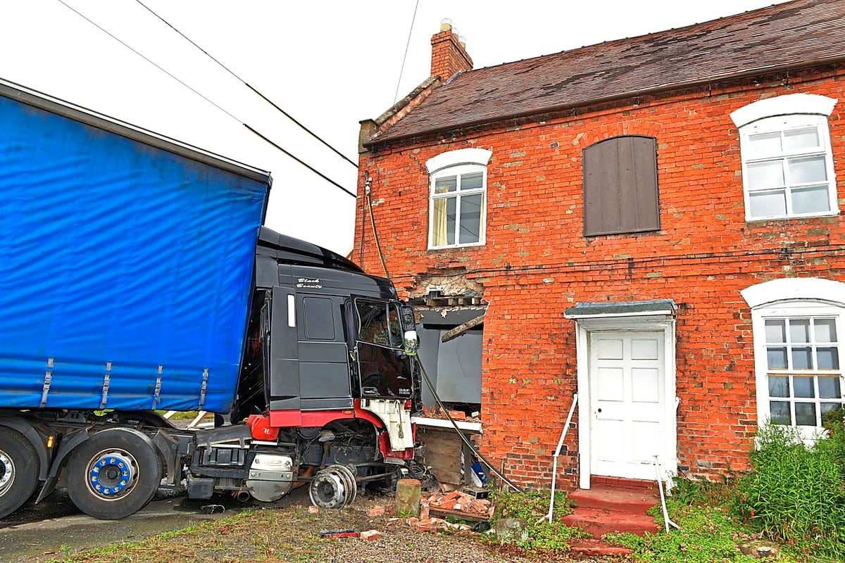 Shropshire House Wrecked In Lorry Crash Is To Be Replaced Shropshire Star