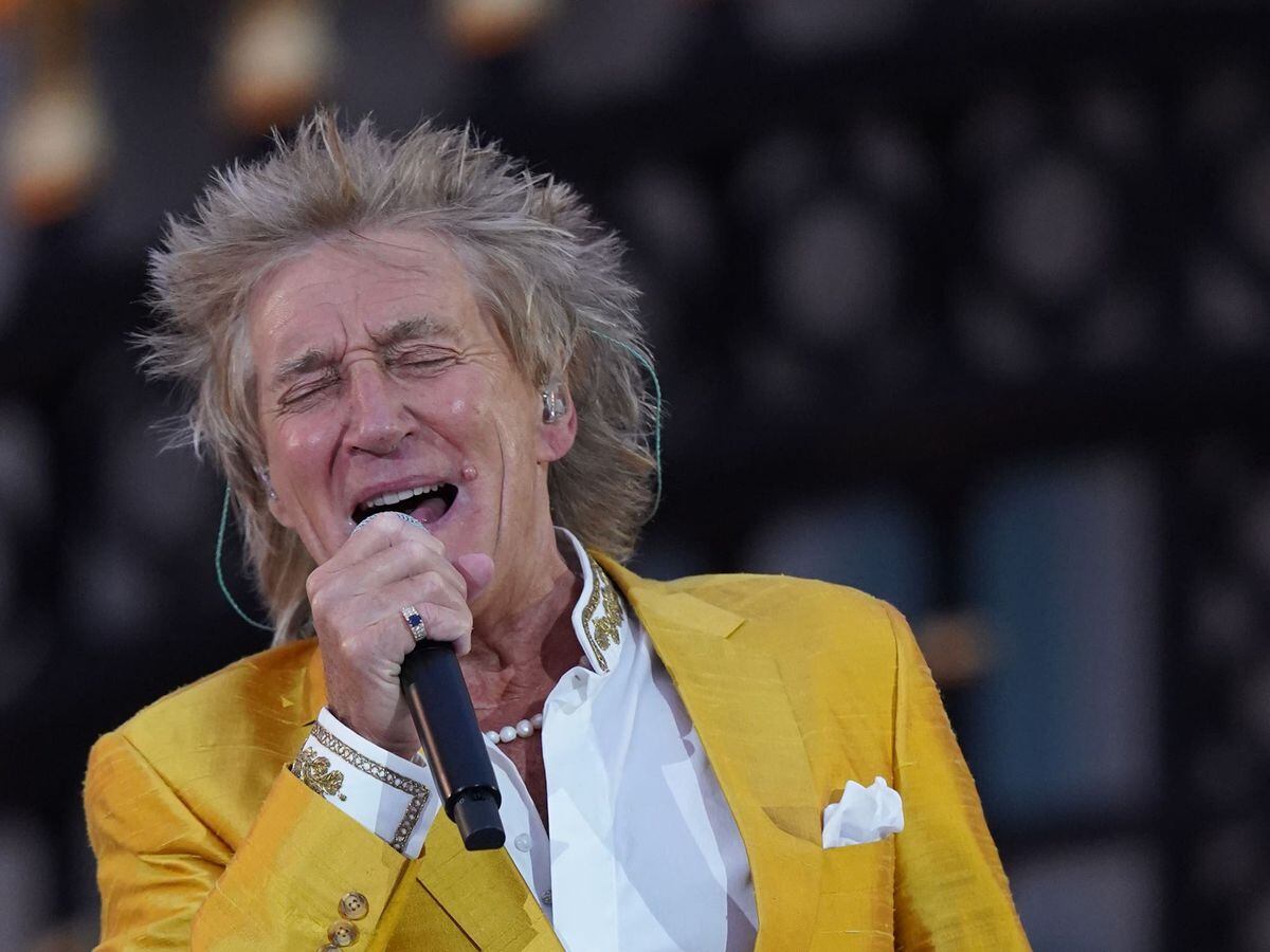 Sir Rod Stewart announces show dedicated to late parent ahead of Father ...