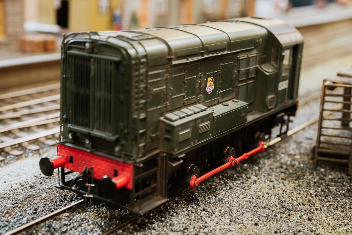 second hand model railway shops