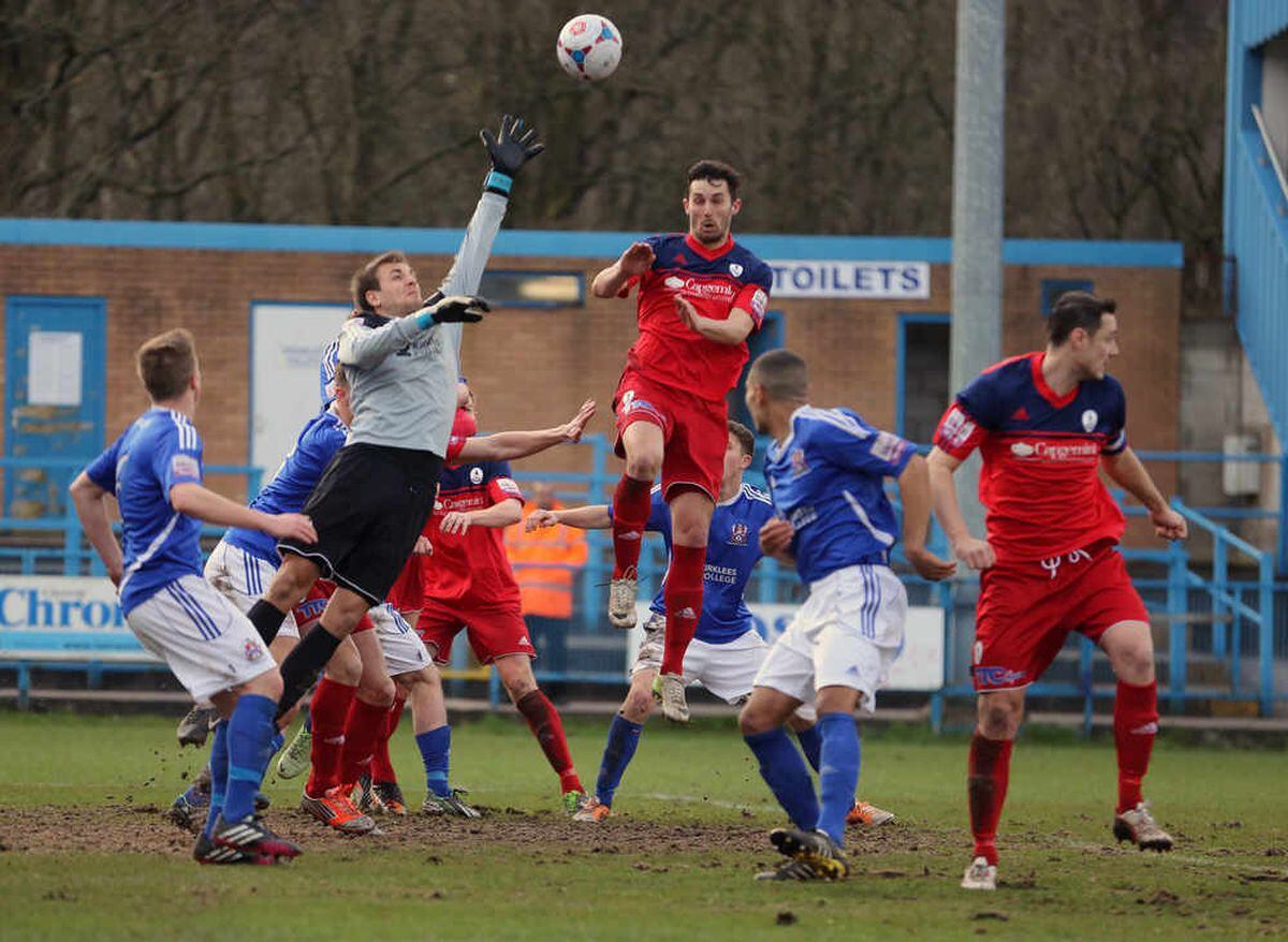 Andy Owens striking rich for AFC Telford - match analysis and pictures ...