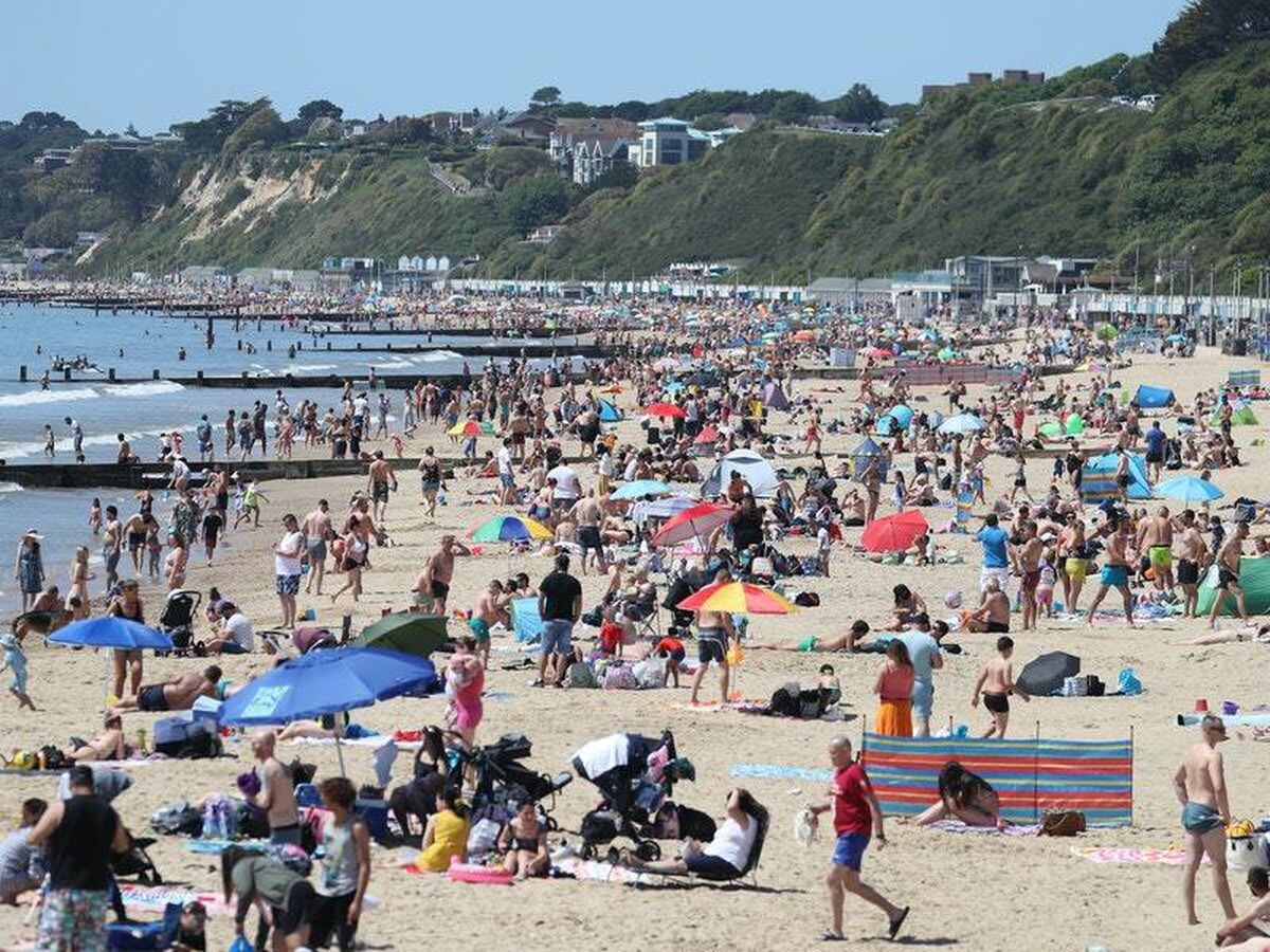 In Pictures: Basking on the beach in bank holiday sunshine | Shropshire ...