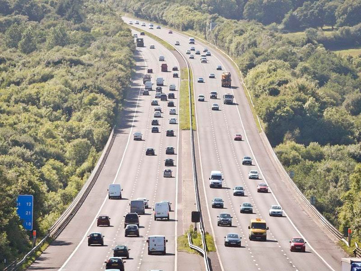 parents-must-not-use-motorway-hard-shoulders-as-naughty-step-highways