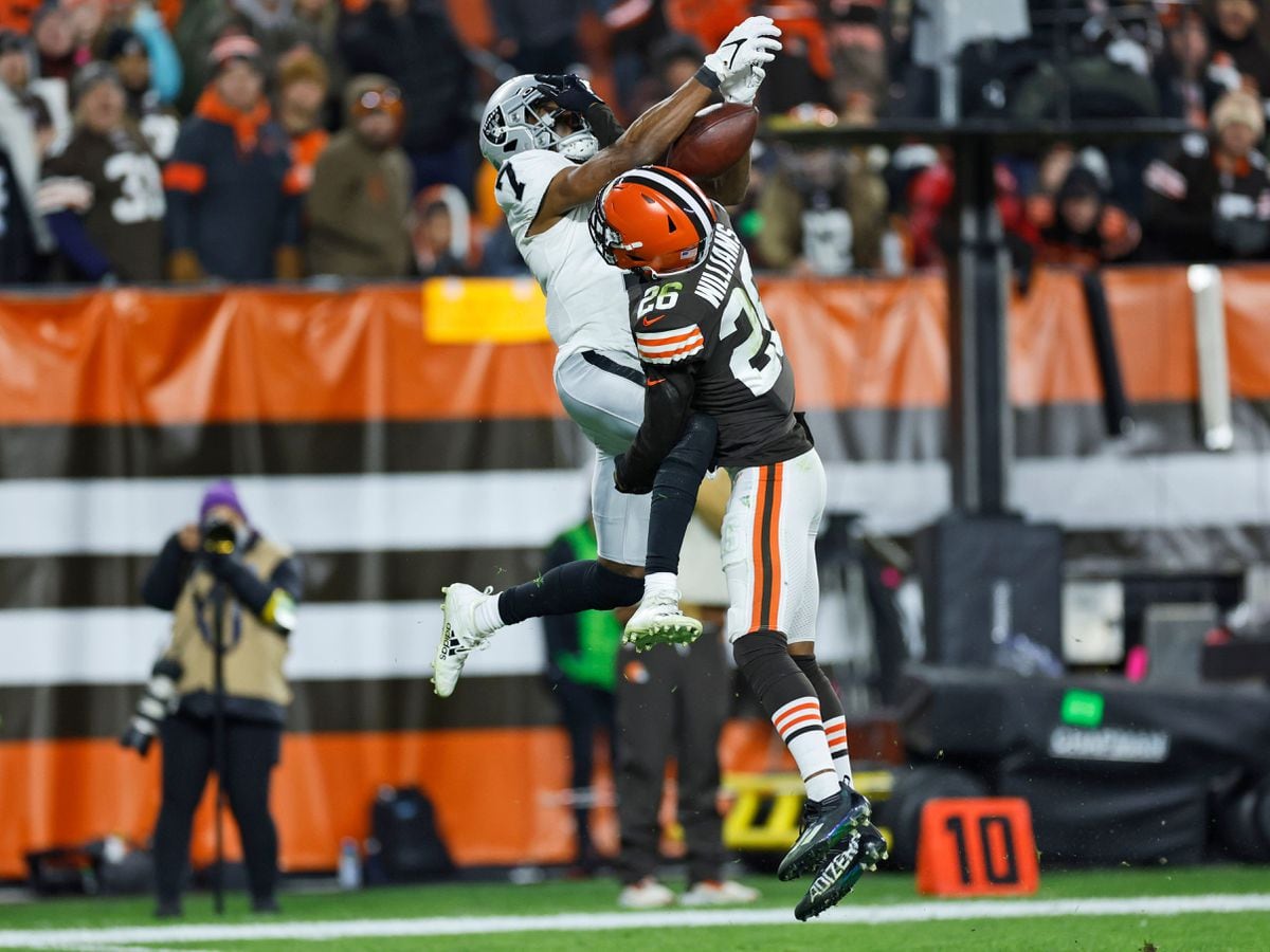 What Raiders are saying after their win in wet, windy Cleveland