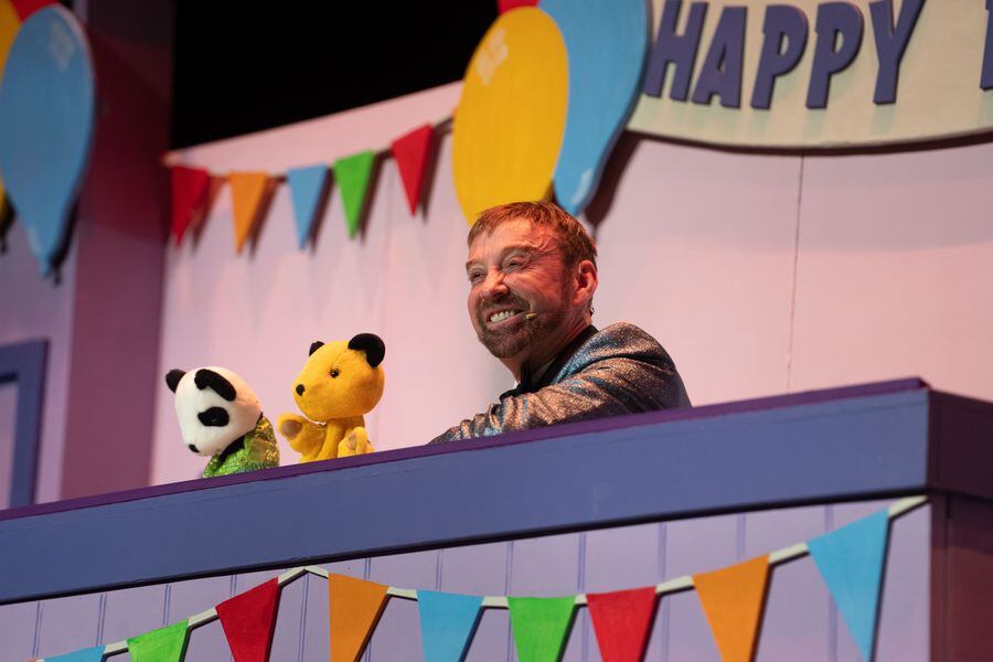 'Magic, cheeky antics and pure silliness' – Our review of The Sooty ...