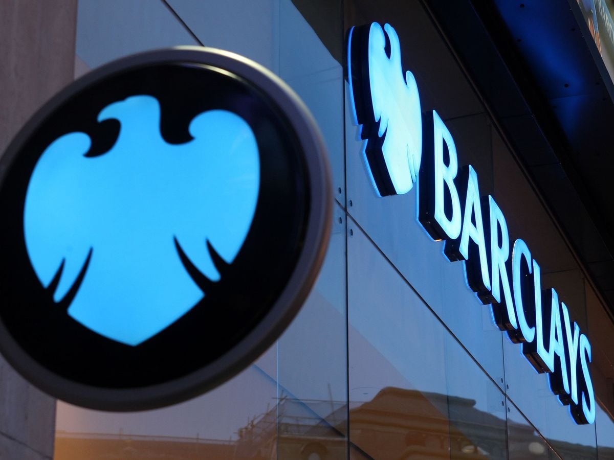Barclays unveils dividend payout and staff bonuses despite profits