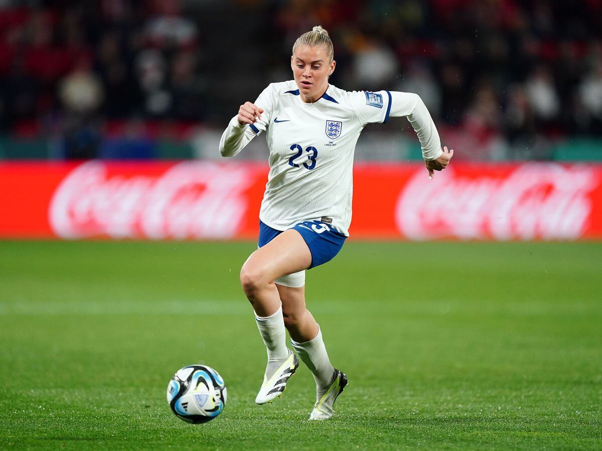 Alessia Russo: Arsenal Women sign England striker on free transfer