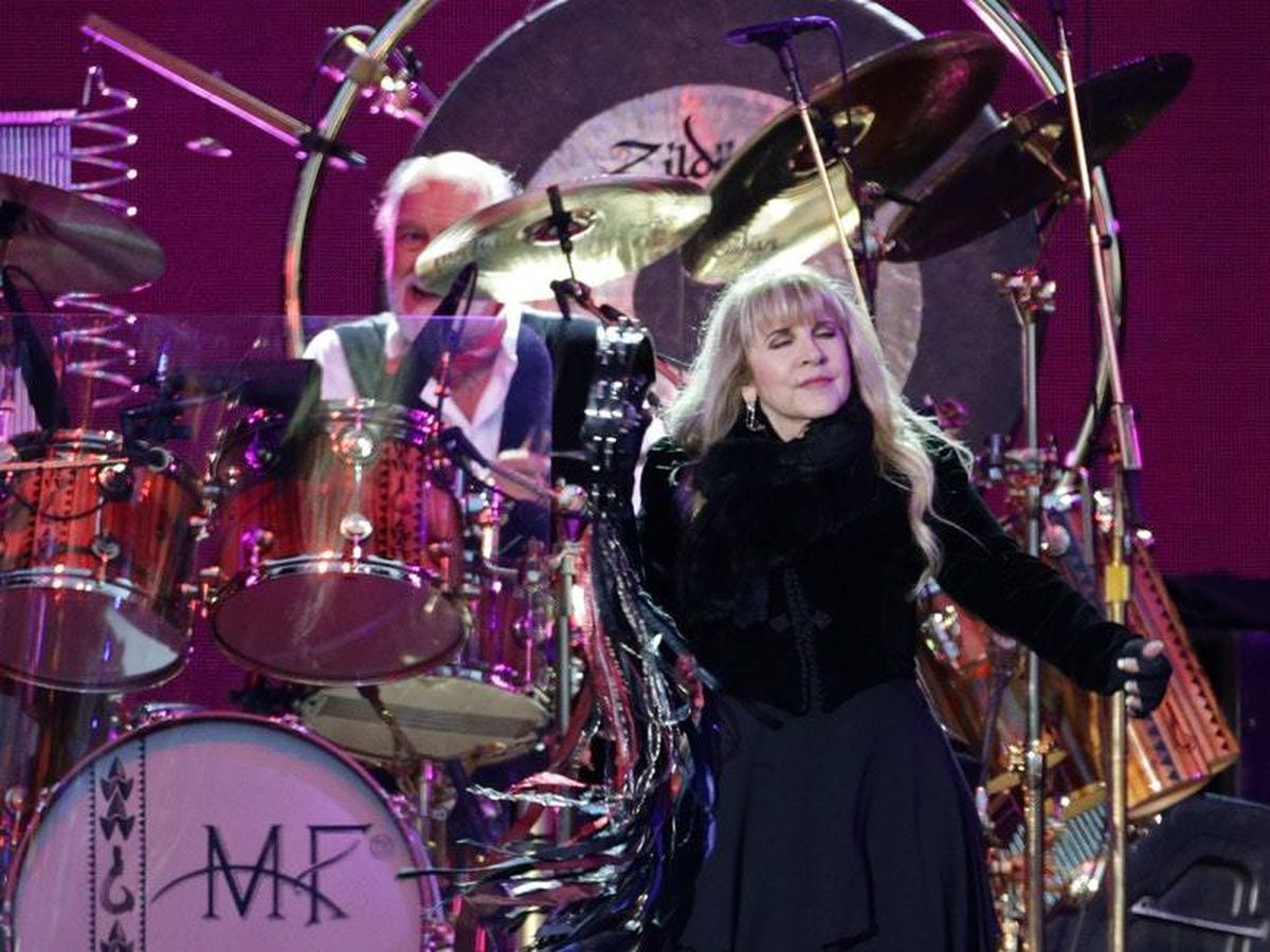 Fleetwood Mac Cancels US Concert After Band Member Falls Ill ...