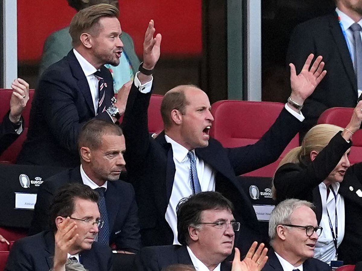 William urges England football team to ‘show the world what you’re made of’