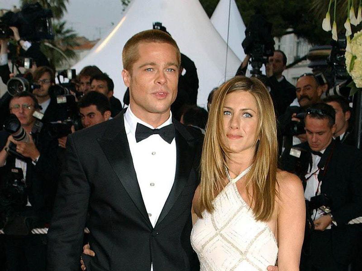 Celebrities share their excitement over Brad Pitt and Jennifer Aniston ...