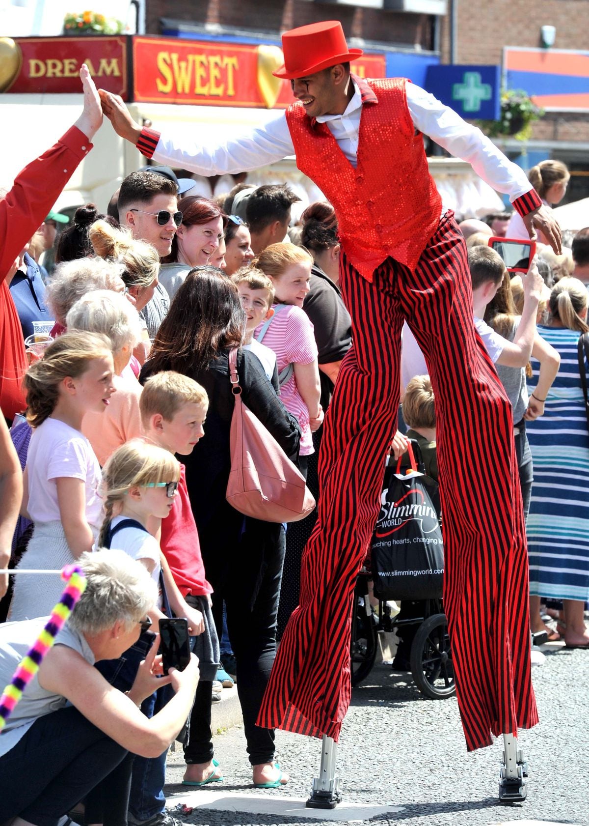 Fun in the sun at Newport Carnival with pictures and video