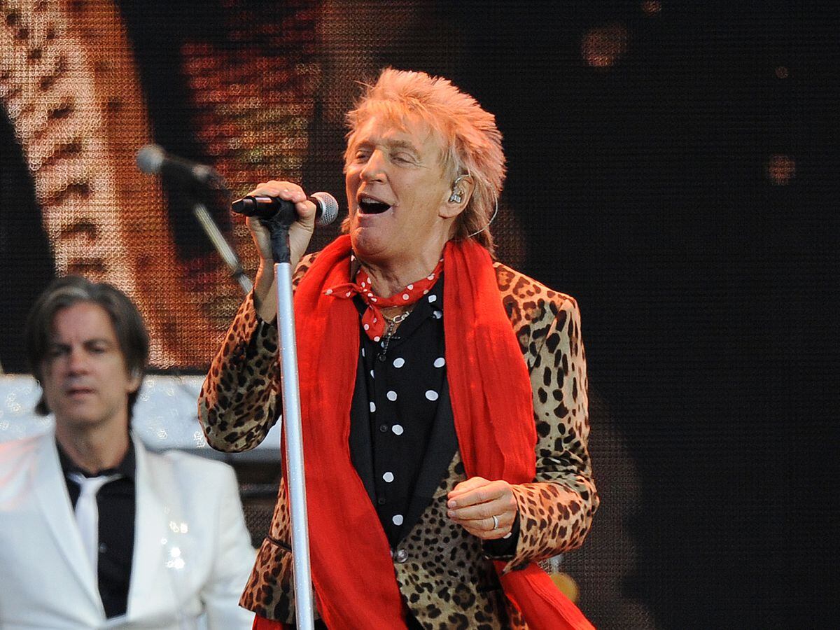 Rod Stewart hits the road, vowing to keep touring in some form forever