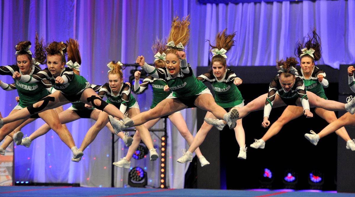 Cheerleading championships wow the crowds in Telford - PICTURES and ...