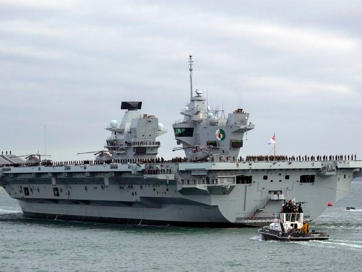 HMS Queen Elizabeth sets sail after undergoing maintenance | Shropshire ...