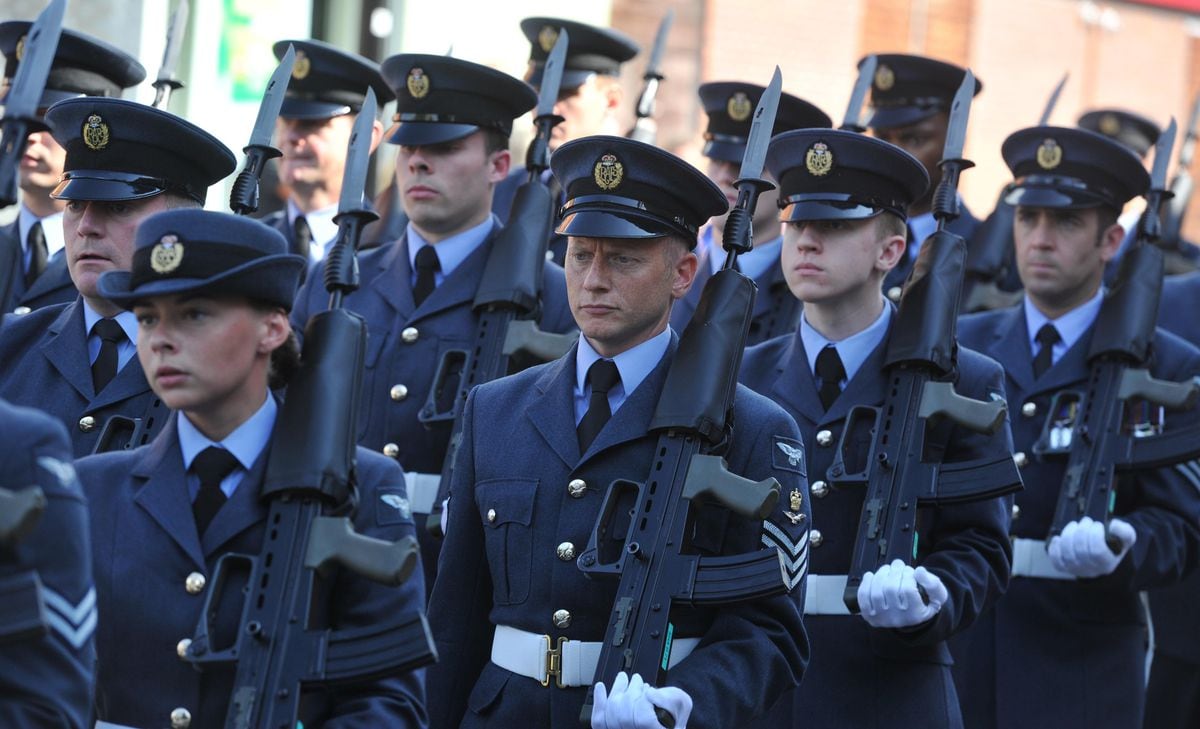 RAF parade through Shropshire towns for centenary celebrations ...