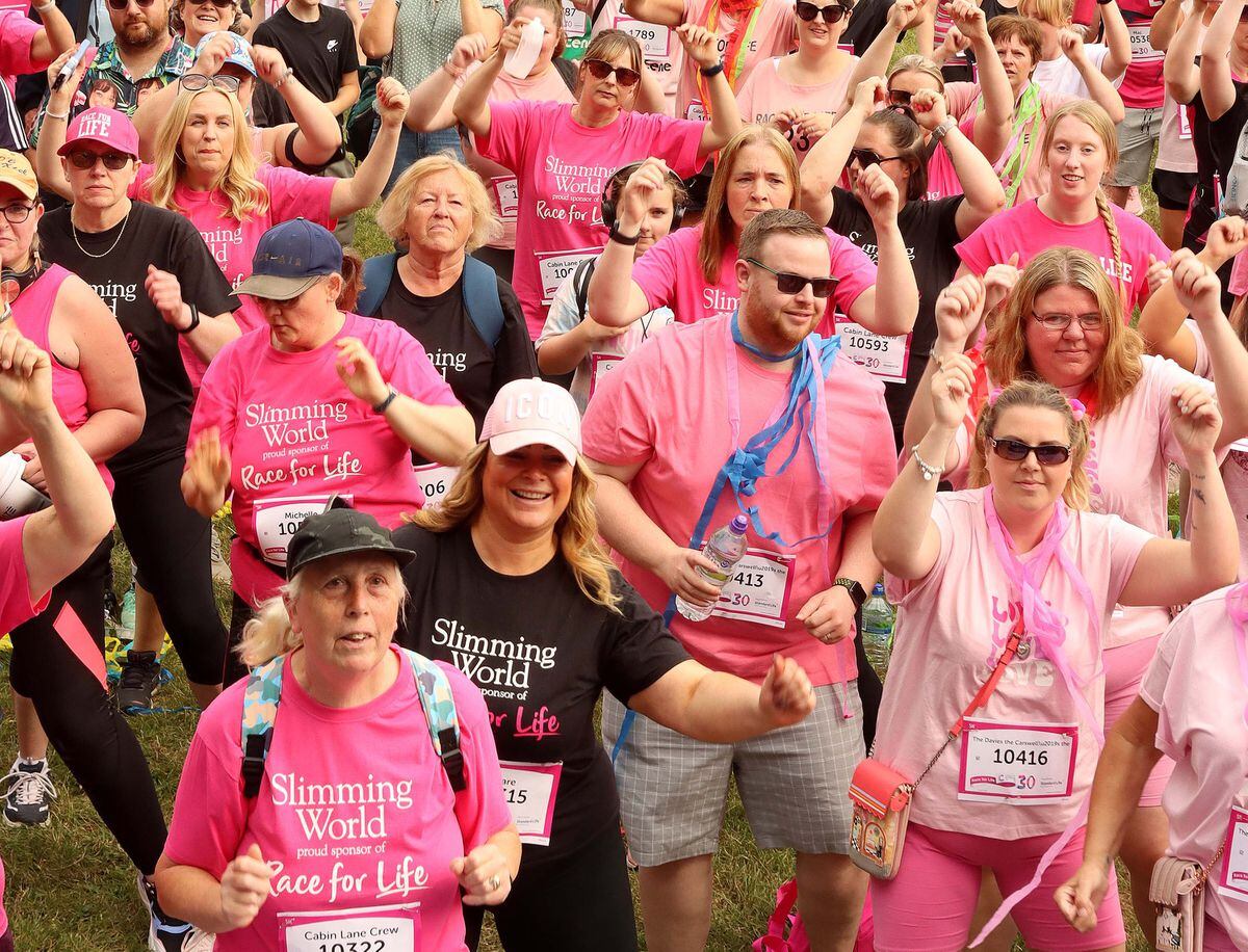 race for life pink t shirt