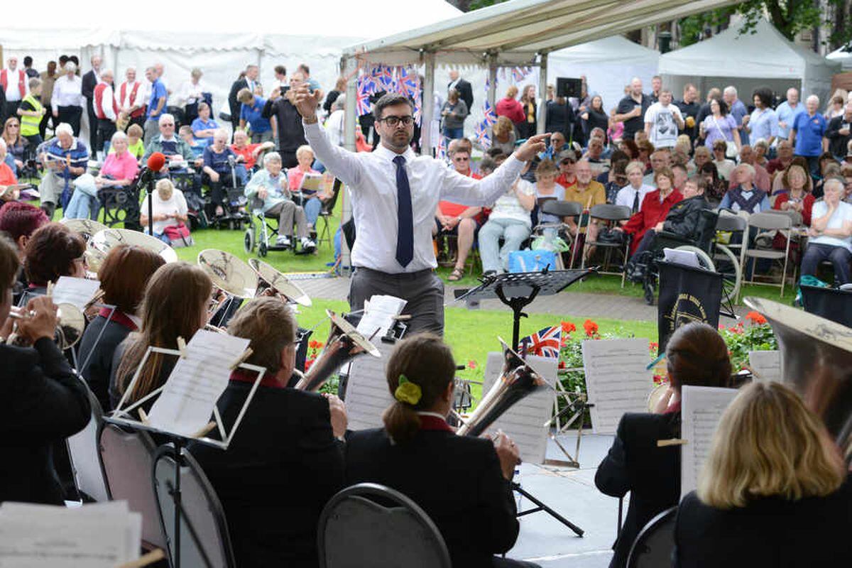 Video and pics £4k raised at Ironbridge brass band festival