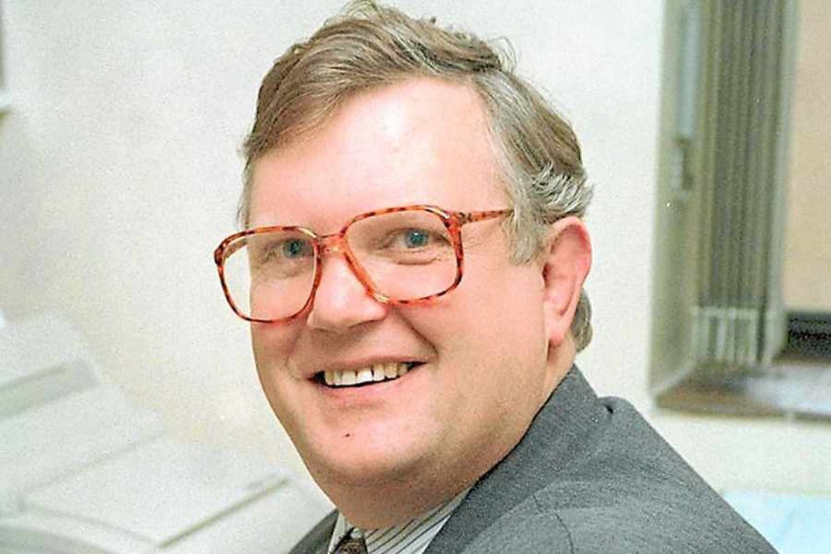 Ex-Shropshire hospital boss is first to put medical history online ...