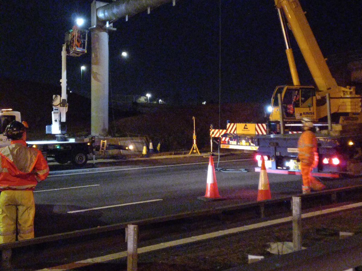 Motorway shut in both directions for bridge demolition this weekend