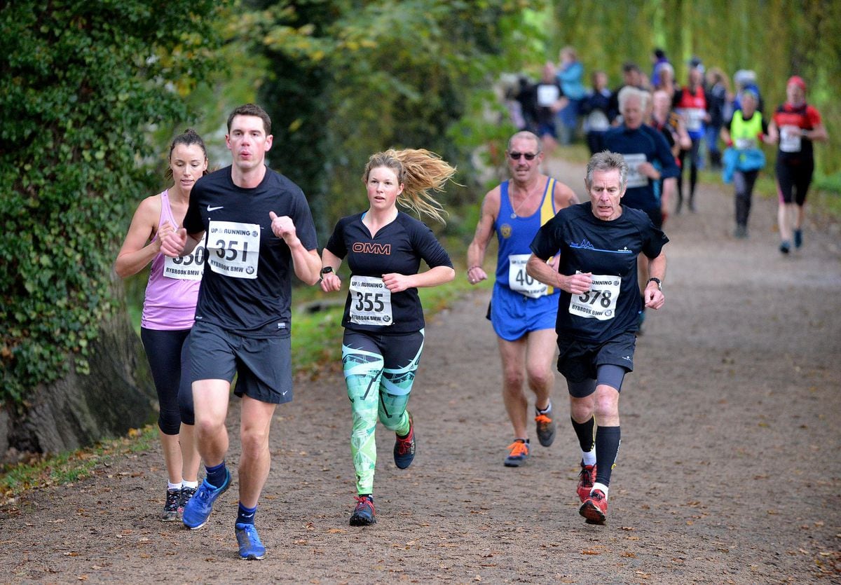 Mad Jack's 5: Runners get muddy in 'mad' Shrewsbury race - with photos ...