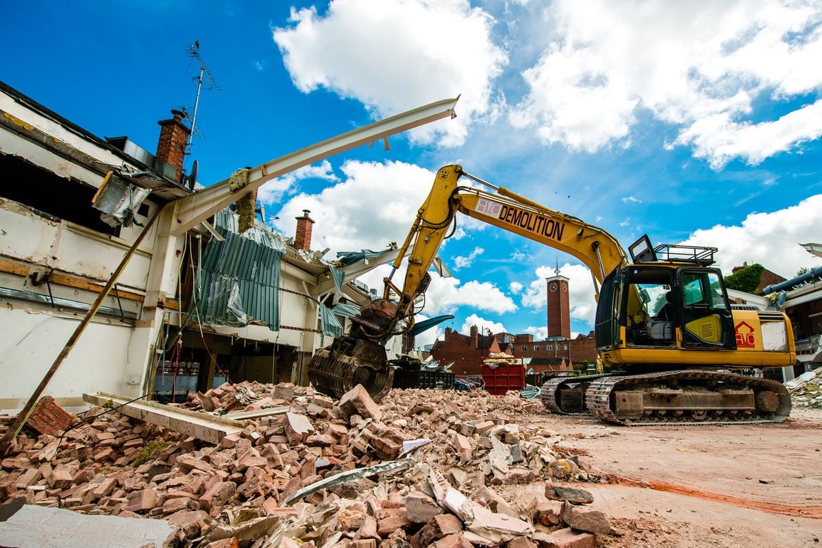 Demolition starts ahead of new Shrewsbury university halls | Shropshire ...