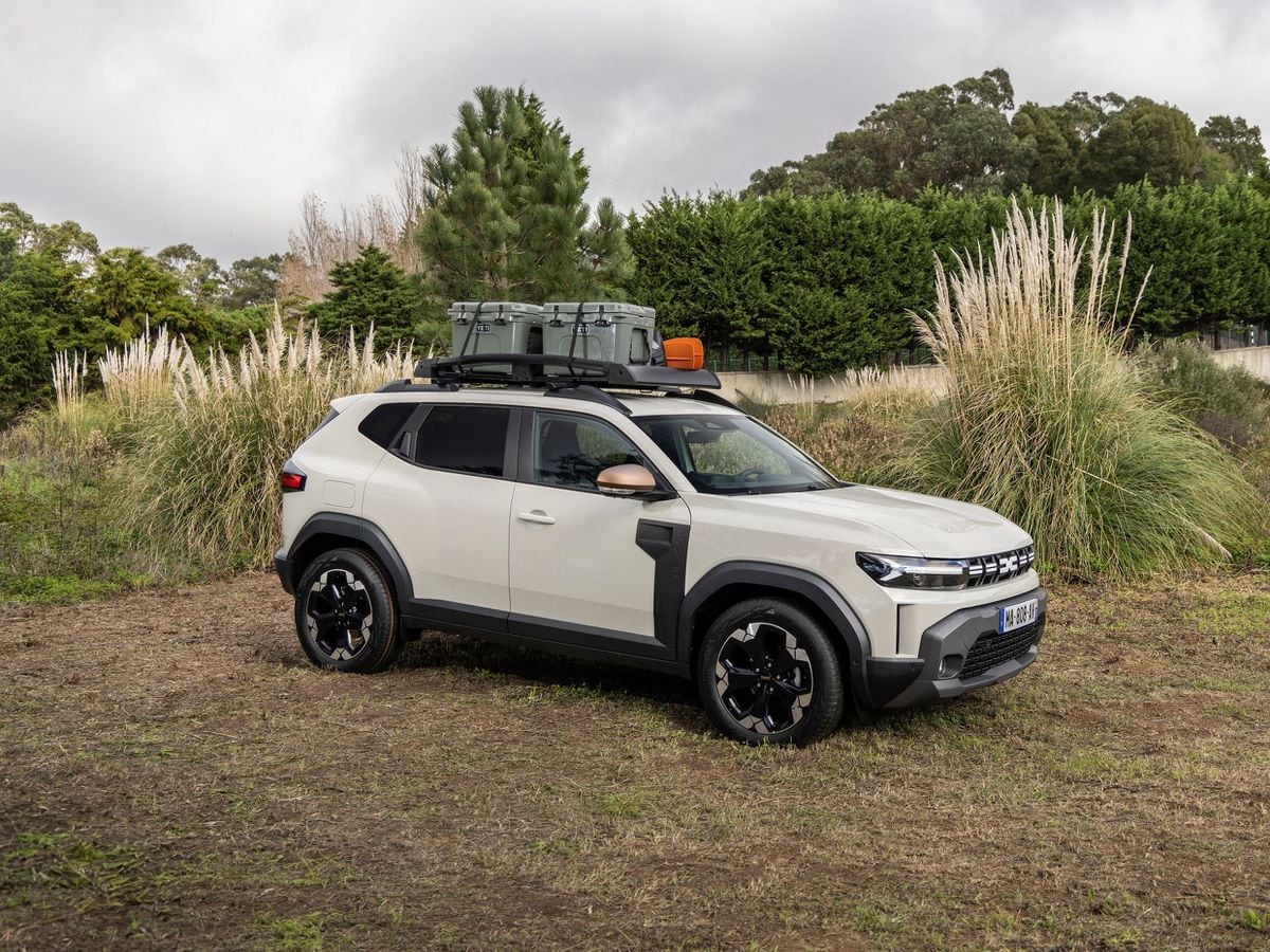 New Dacia Duster arrives with hybrid technology and more sustainable ...