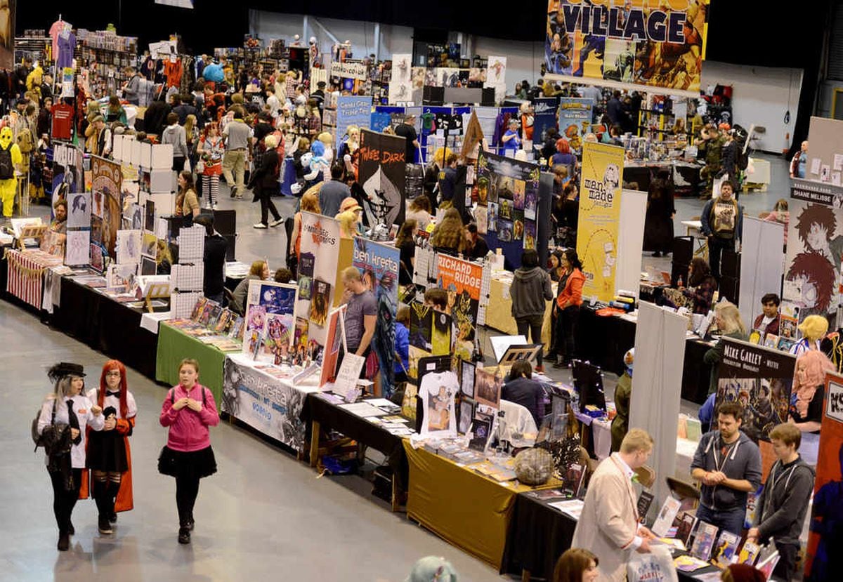 Video and pictures Thousands pour in to Telford to meet the Seventh