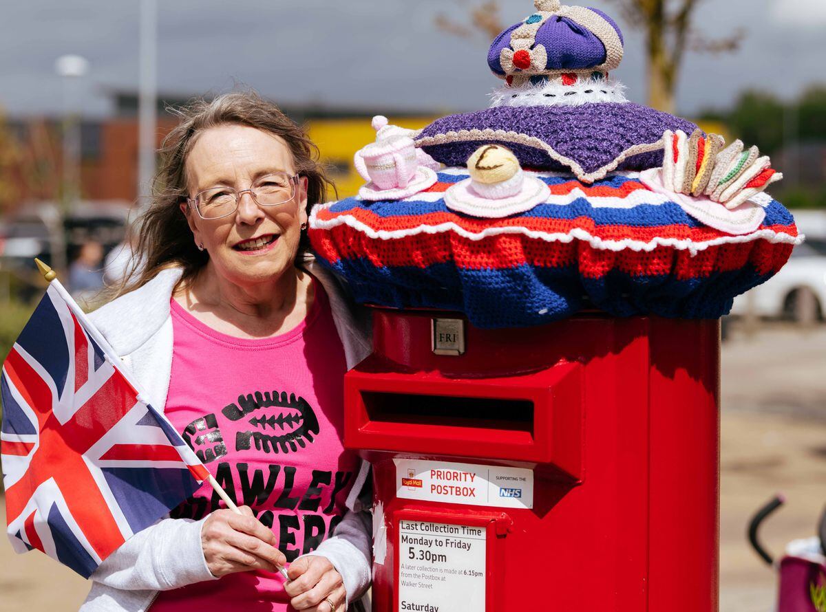 Telford woman's post box crown marks Platinum Jubilee | Shropshire
