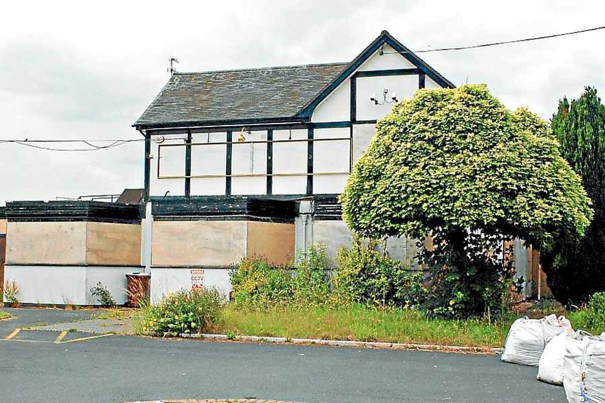 Derelict Lea Manor Hotel up for sale at just £300,000