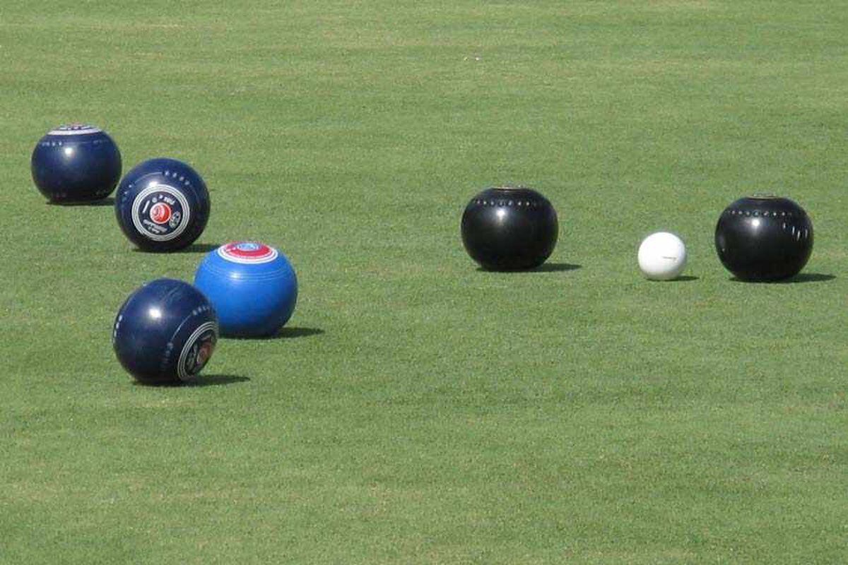 Big wins for the top two in Shropshire bowls league | Shropshire Star