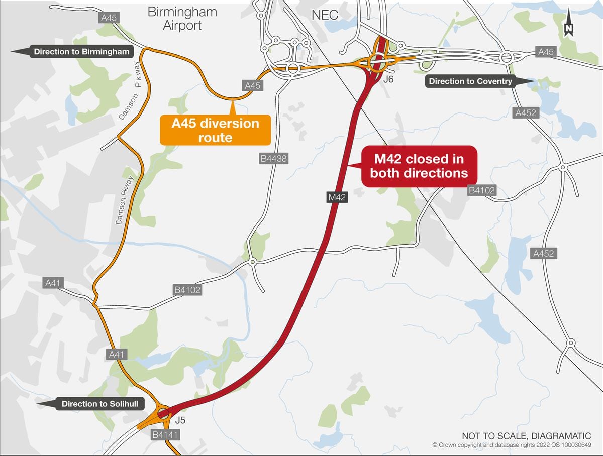 warning-for-holidaymakers-travelling-to-birmingham-airport-this-weekend