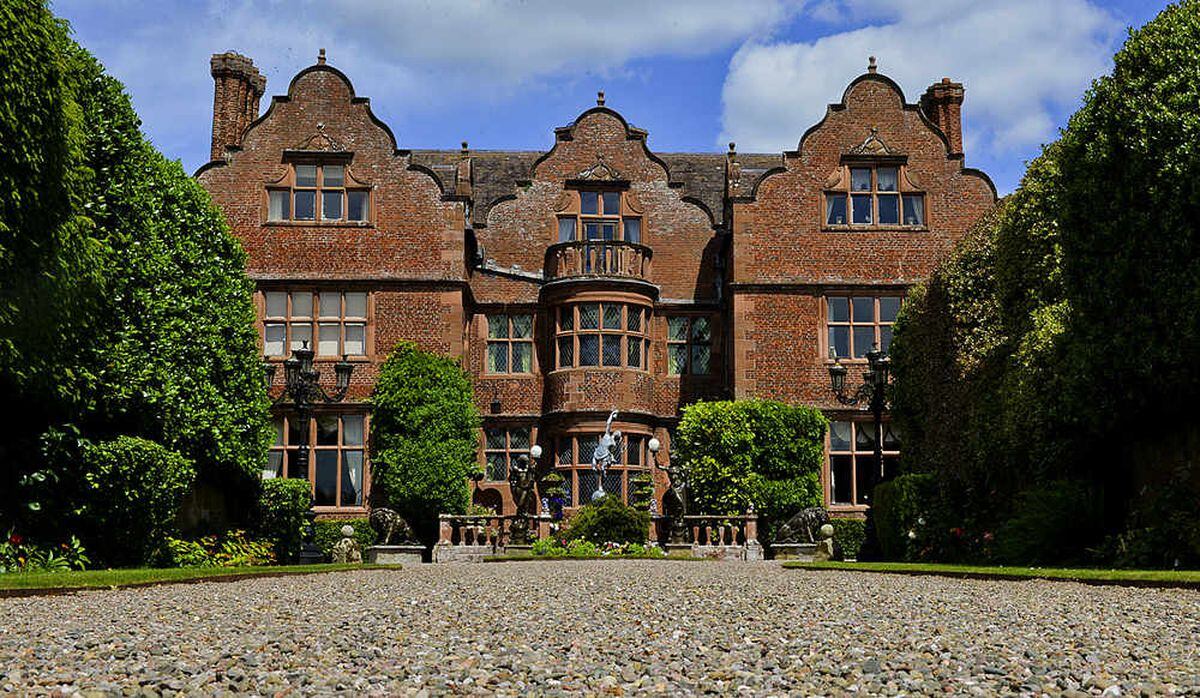 Video and pictures: Open doors at the Shropshire mansion that Poundland ...