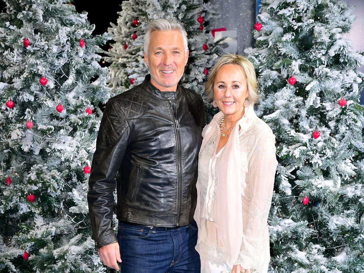 Martin Kemp and Shirlie Holliman unmasked on Masked Singer - Wales