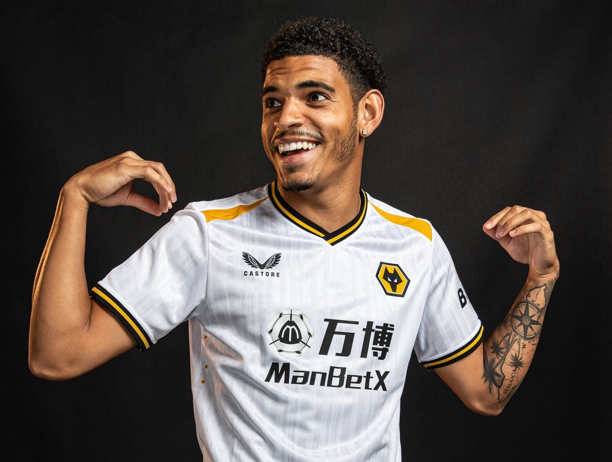 Wolves 3rd sale shirt