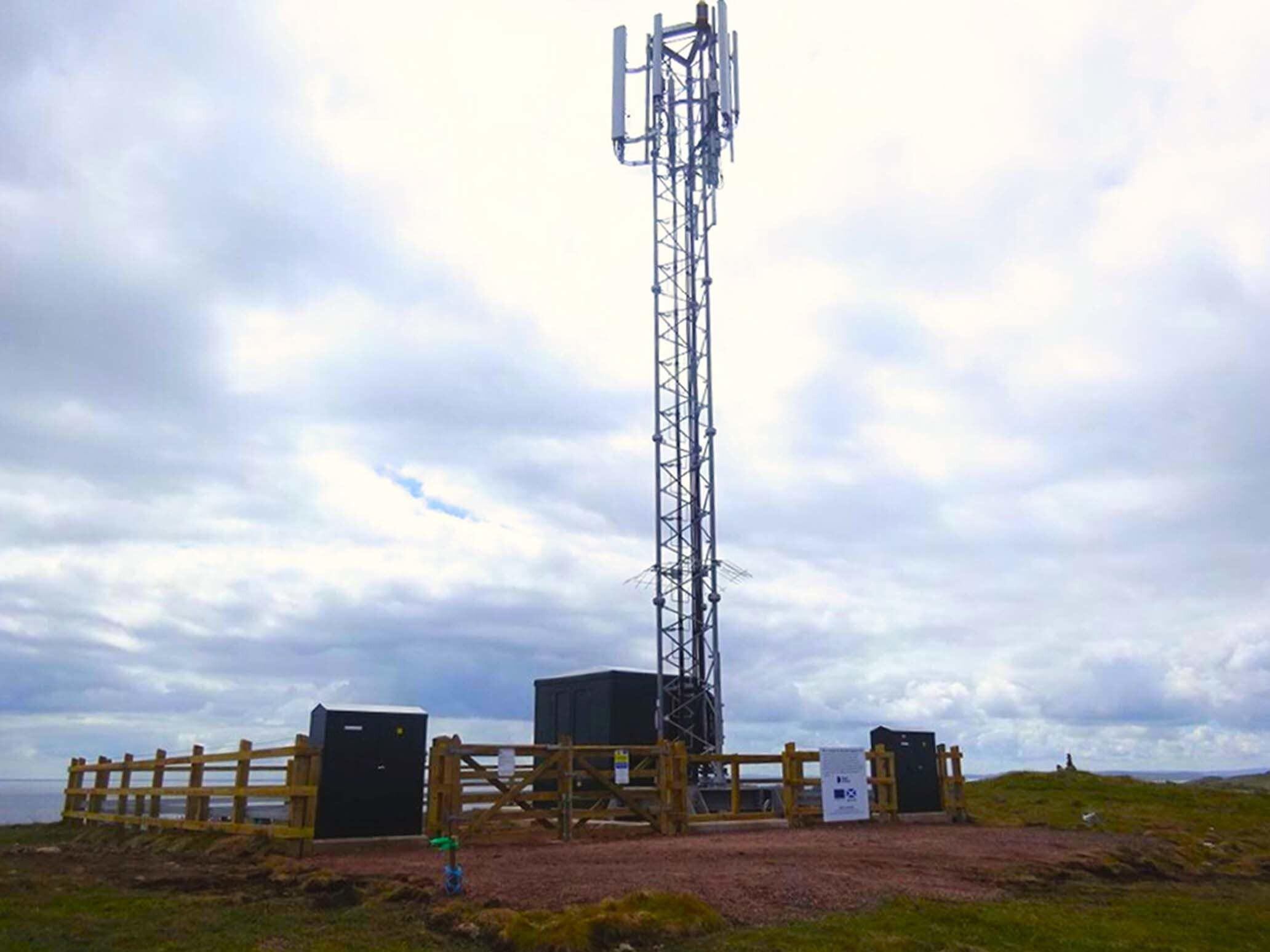 Coalition calls for urgent review of mobile mast rollout