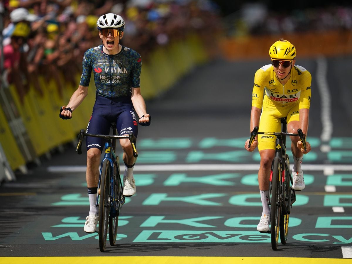 Jonas Vingegaard reels in Tadej Pogacar to win stage 11 of Tour de France