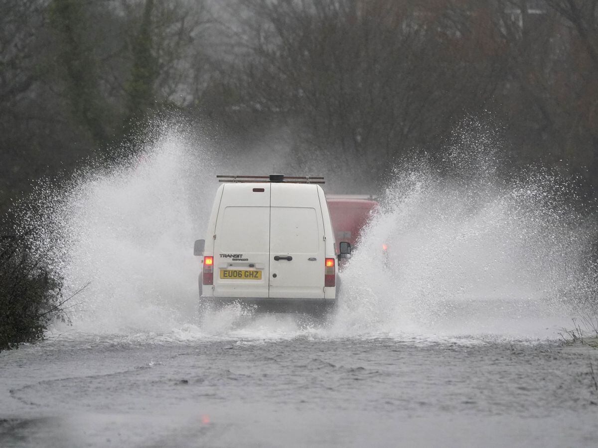 Floods Caused By Heavy Rain In Uk Could Pose Danger To Life Forecasters Warn Shropshire Star