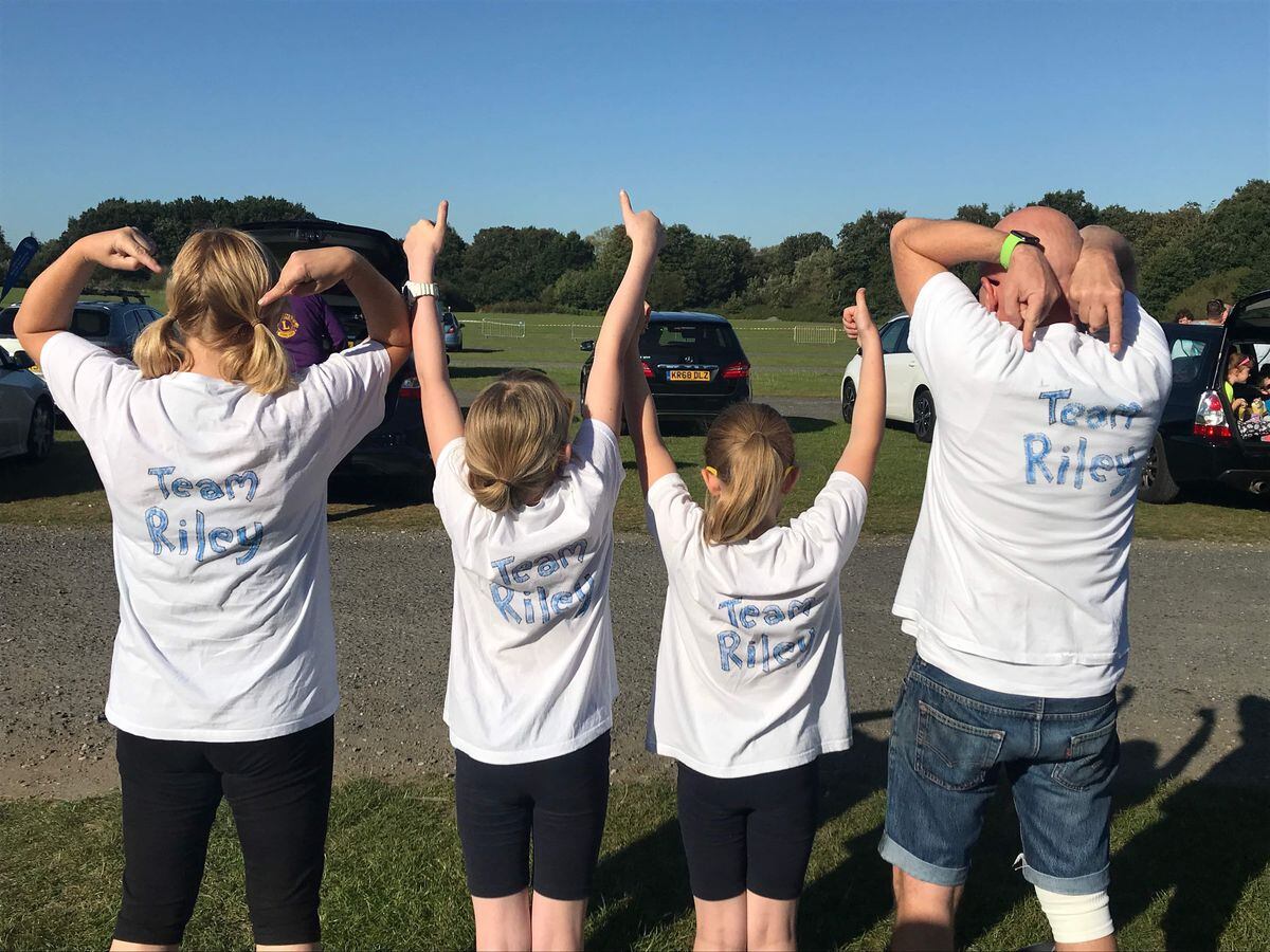 Shropshire schoolboy's fun run raises thousands for diabetes charity ...