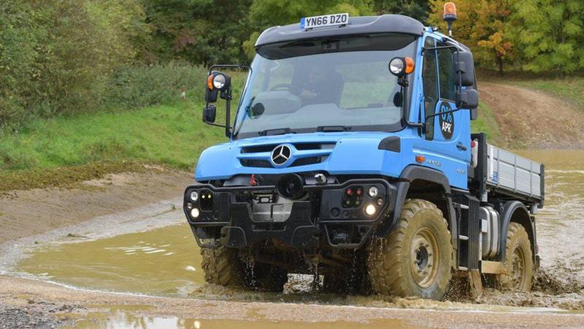 Мерседес Unimog u500