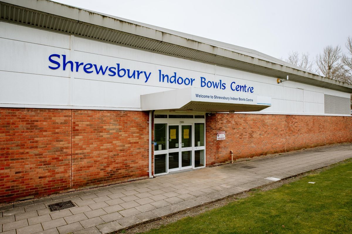 Shrewsbury vaccination centre mixup sees people directed to 10pin