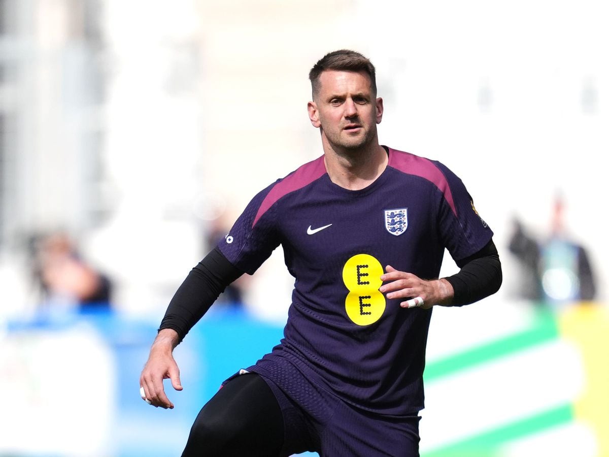 Tom Heaton praises England set-up on return as a training goalkeeper