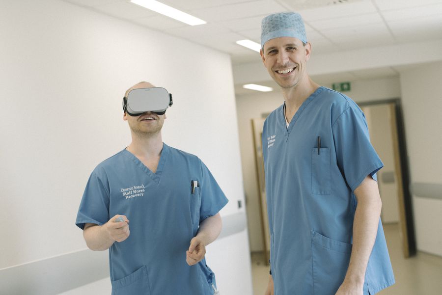 New Vr Glasses At Oswestry Hospital To Create Exotic Climes For