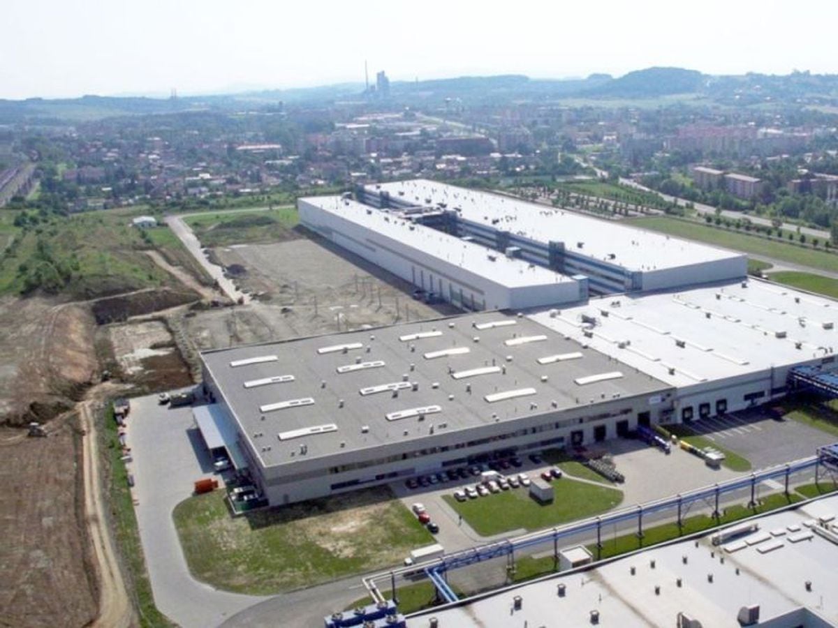 Sirane se sídlem v Telfordu otevírá své brány výrobě v České republice