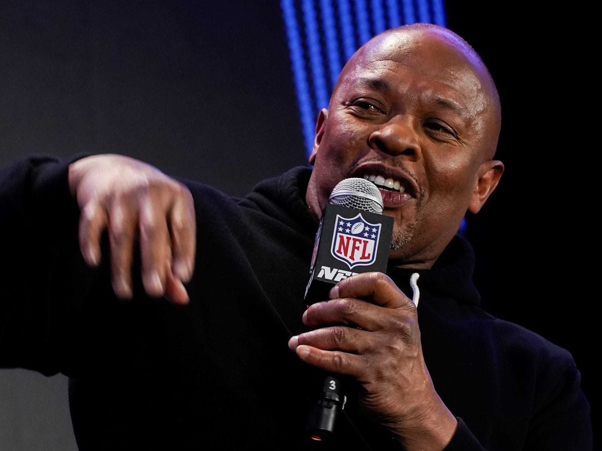 NFL's head of music explains the real reason artists don't get paid to  perform at the Super Bowl – 97.9 WRMF