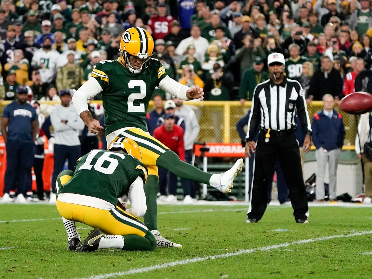 Green Bay Packers claim narrow win over the New England Patriots