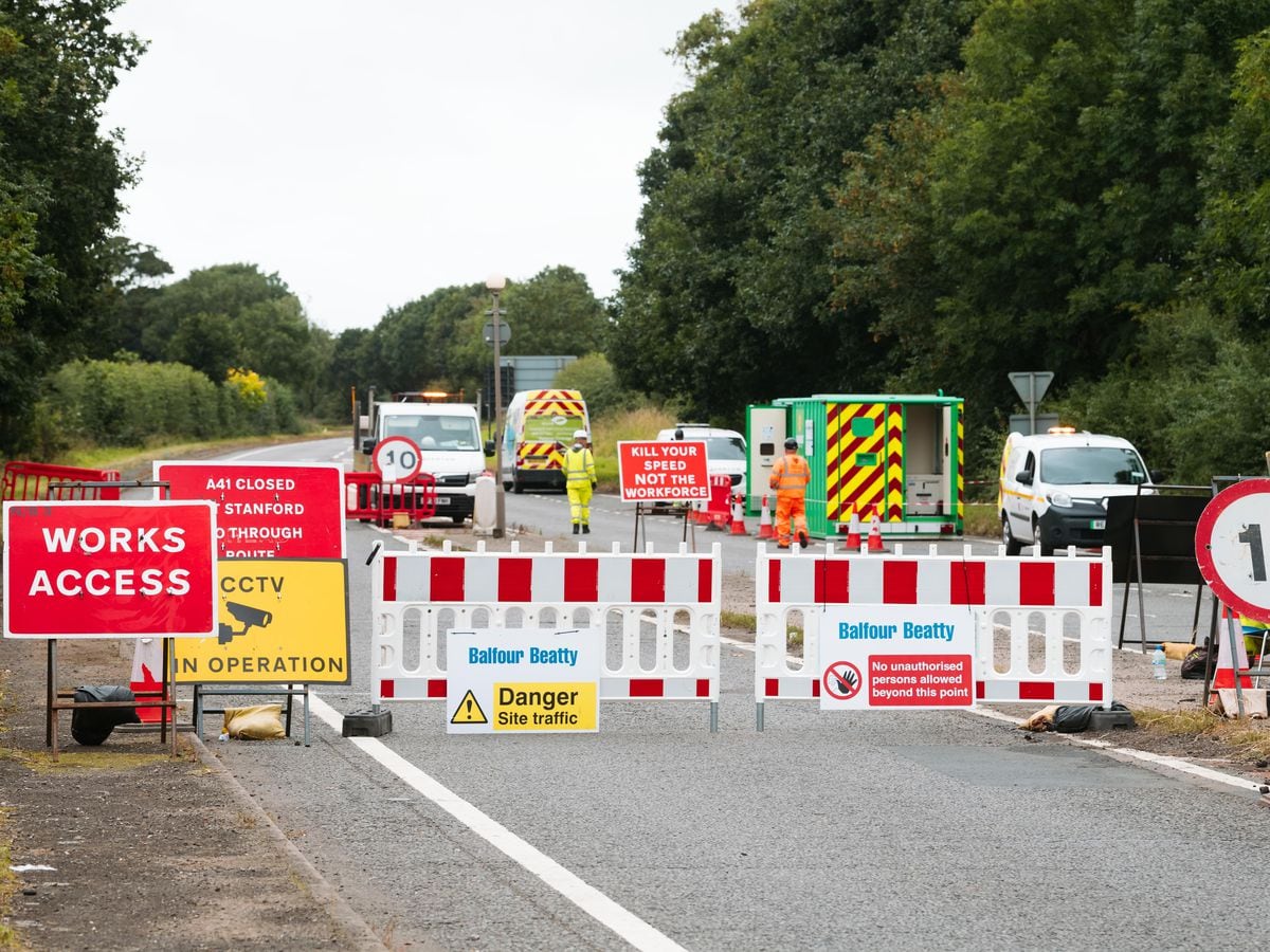 Totally unacceptable Council condemns drivers ignoring A41