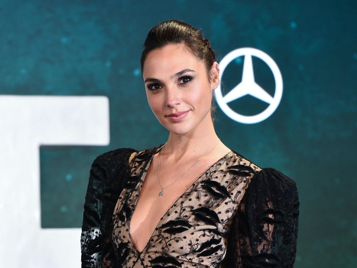 Gal Gadot to reunite with Wonder Woman’s Patty Jenkins for Cleopatra ...