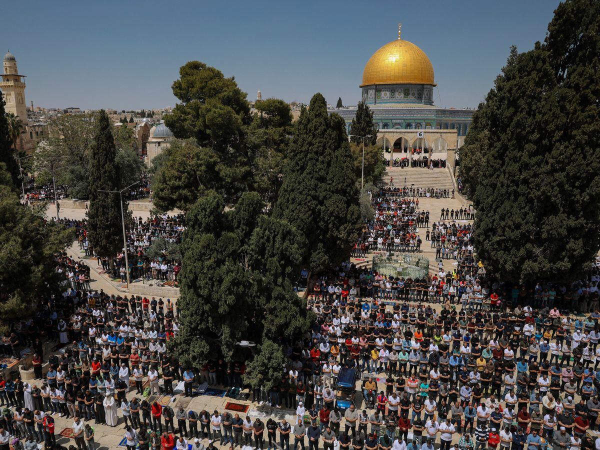 Muslims mark first Ramadan Friday prayers in Jerusalem | Shropshire Star