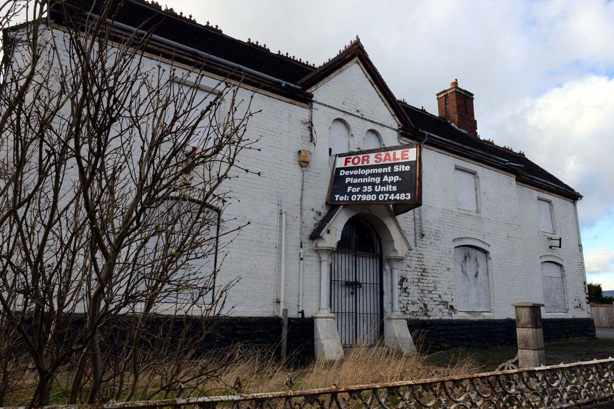 Craven Arms town centre flats land up for auction | Shropshire Star